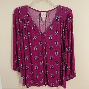 NWT St. John's Bay Magenta Floral Long Sleeve V-Neck Blouse Women’s Size S